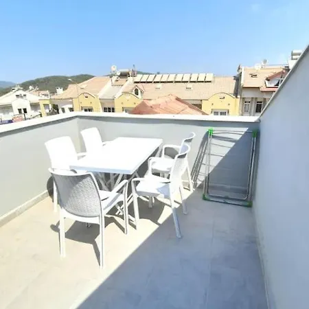 Fethiye Hisaronu, 2+1 Flat Close To Entertainment Center Daire