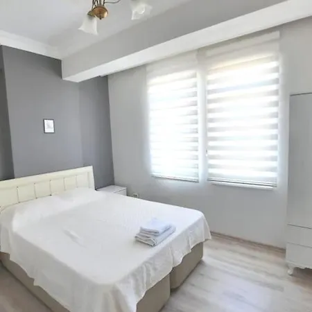 Daire Fethiye Hisaronu, 2+1 Flat Close To Entertainment Center